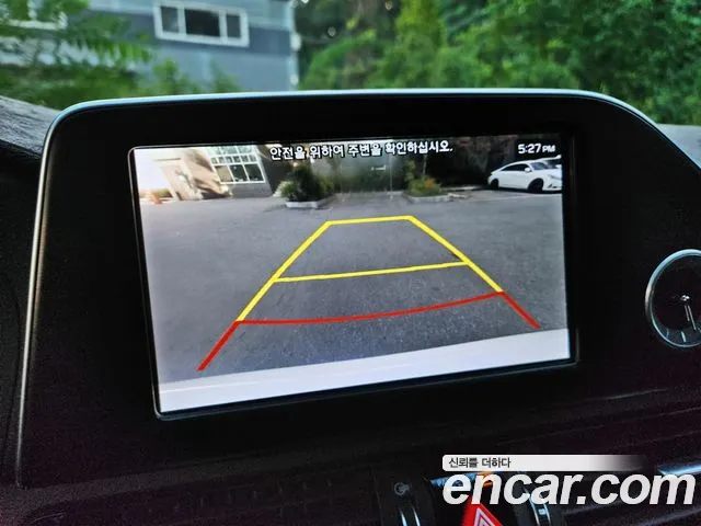 Hyundai Grandeur 2017 thumb 10