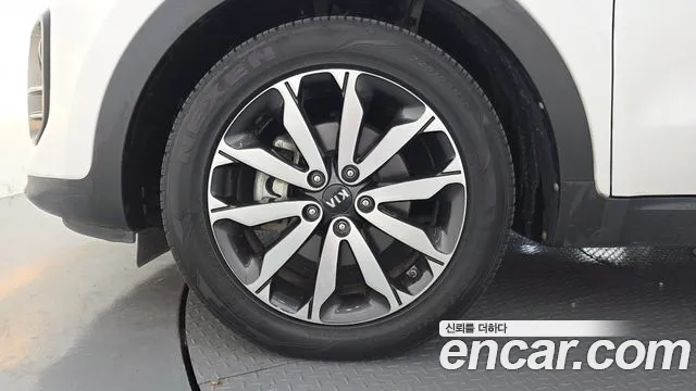 Kia Sportage 2017 thumb 5