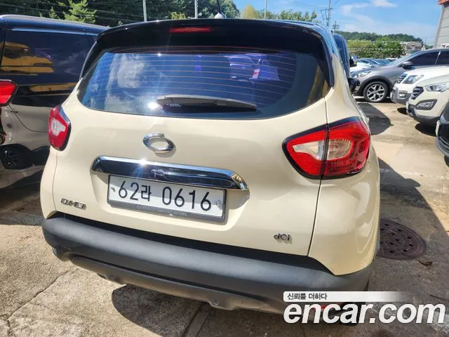 Renault-KoreaSamsung Captur 2015 thumb 3