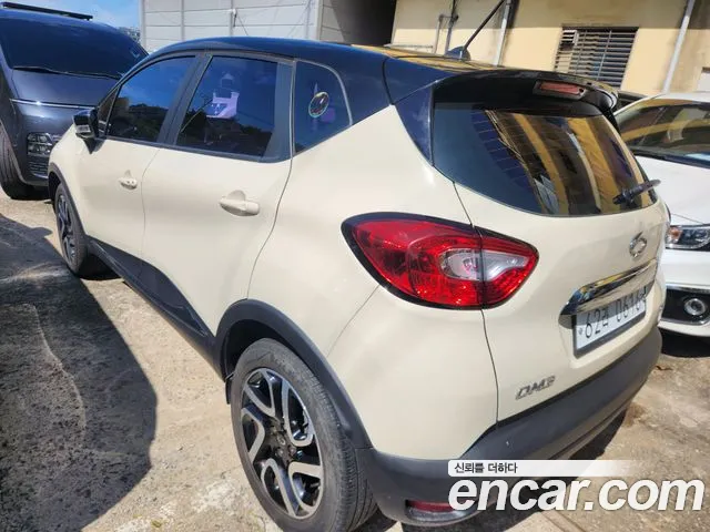 Renault-KoreaSamsung Captur 2015 thumb 4