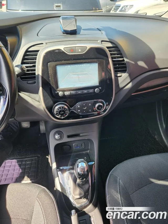 Renault-KoreaSamsung Captur 2015 thumb 10