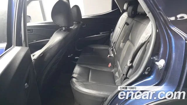 KG_Mobility_Ssangyong TIBOLI 2023 thumb 12