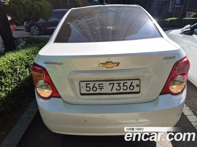 ChevroletGMDaewoo Aveo 2013 thumb 2