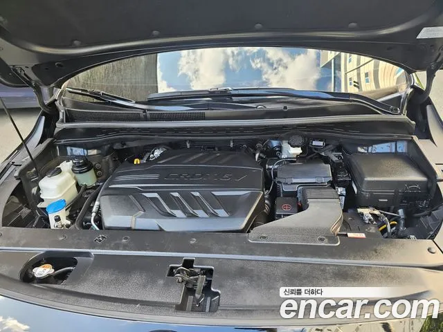 Kia Carnival 2019 thumb 6