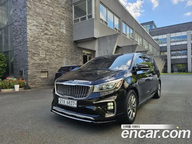 Kia Carnival 2019 thumb 9