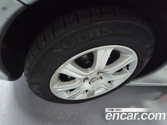 Jaguar XJ-8 2006 thumb 5