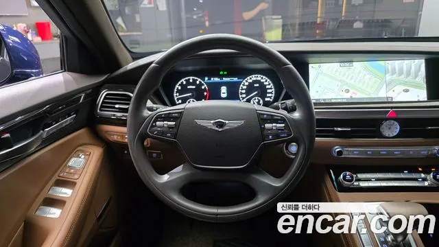 Genesis G90 2019 thumb 12