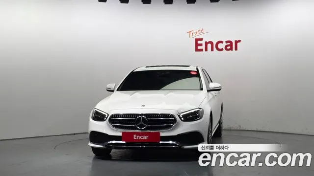 Mercedes-Benz E-Класс 2021 thumb 3