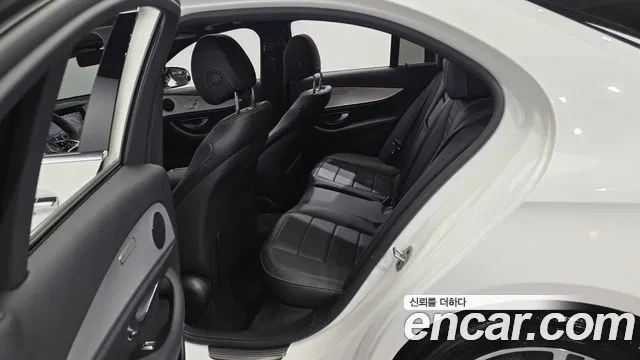 Mercedes-Benz E-Класс 2021 thumb 11