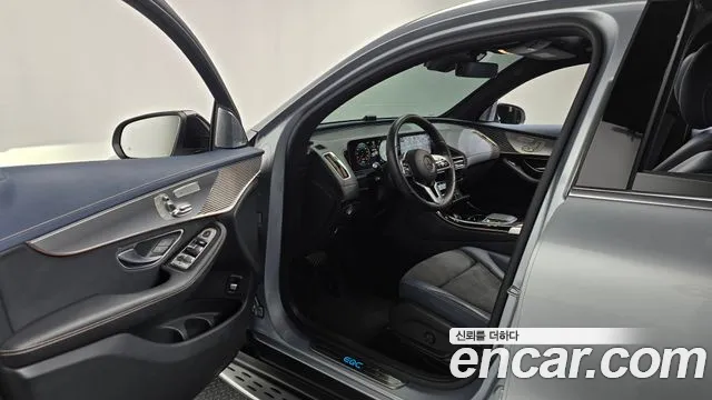 Mercedes-Benz EQC 2020 thumb 9