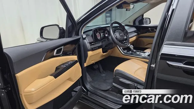 Kia Carnival 2022 thumb 9