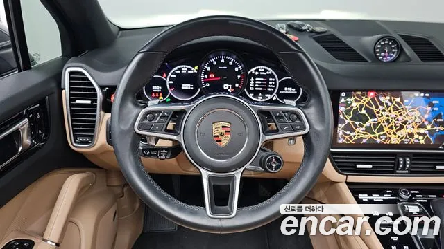 Porsche Cayenne 2020 thumb 12