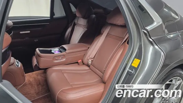 Genesis G90 2024 thumb 12