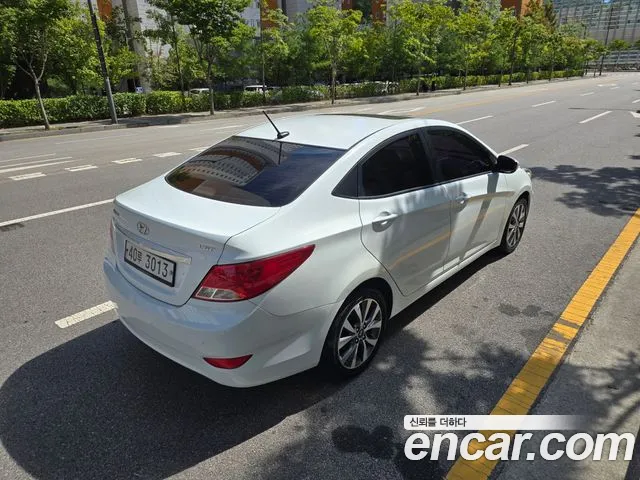Hyundai Accent 2015 thumb 6