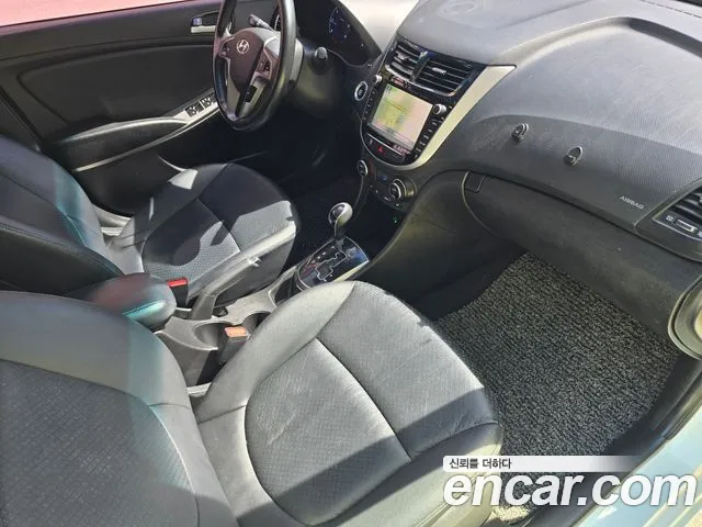 Hyundai Accent 2015 thumb 11