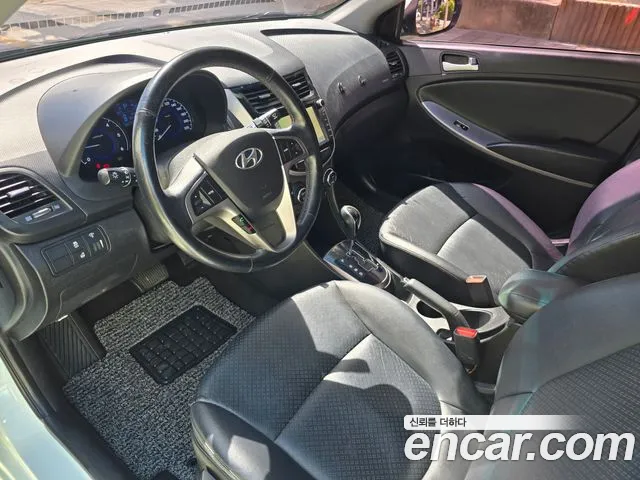 Hyundai Accent 2015 thumb 12