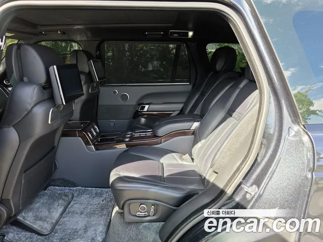Land Rover Range Rover 2017 thumb 10