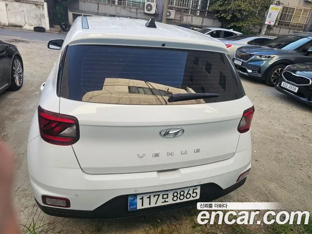 Hyundai Venue 2021 thumb 5