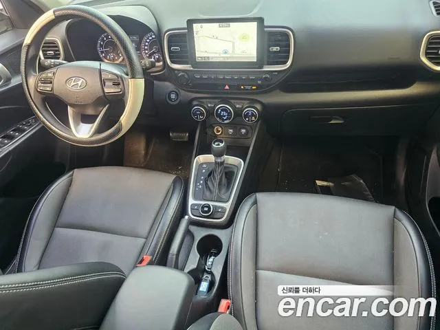 Hyundai Venue 2021 thumb 6