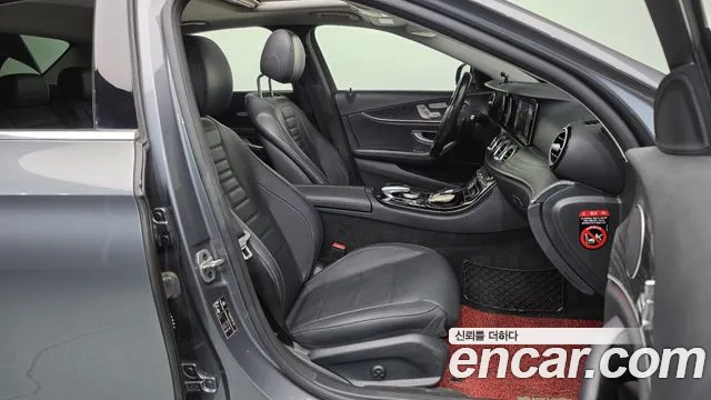 Mercedes-Benz E-Класс 2019 thumb 11