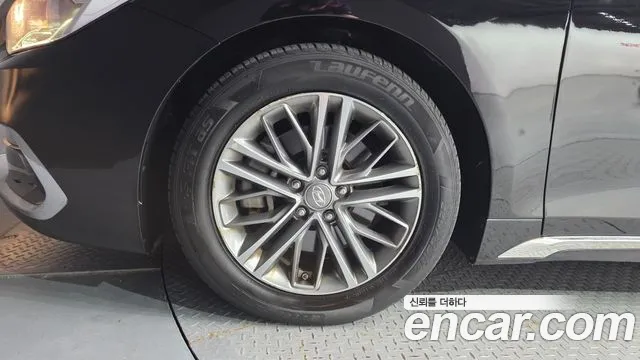 Hyundai Grandeur 2017 thumb 5
