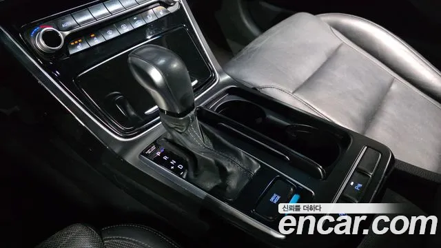 Hyundai Grandeur 2017 thumb 9