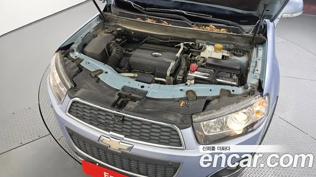 ChevroletGMDaewoo Captiva 2014 thumb 6