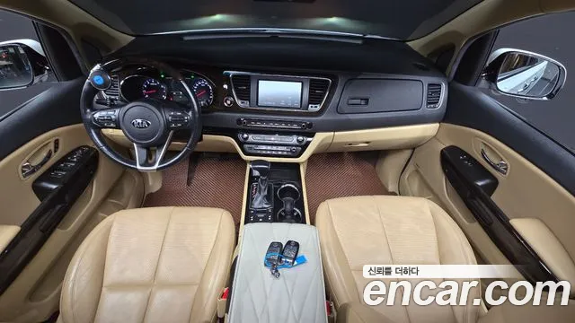 Kia Carnival 2019 thumb 7