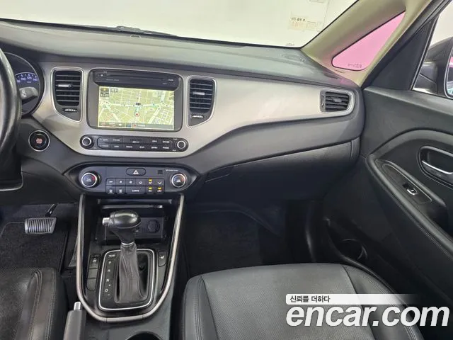 Kia Carens 2014 thumb 10