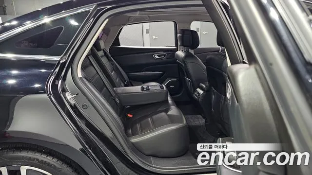 Renault-KoreaSamsung Megane 2016 thumb 11