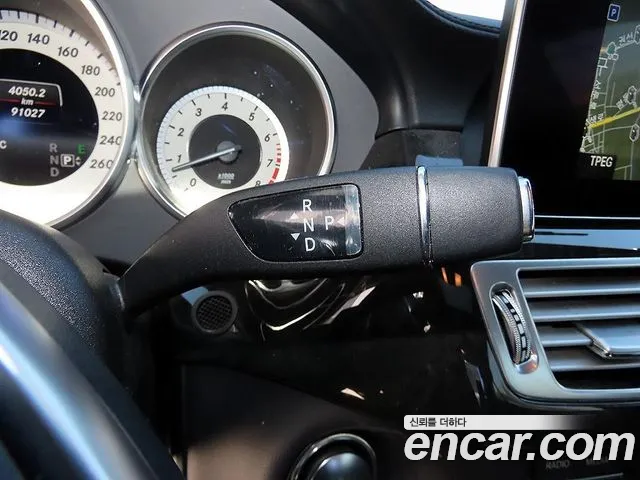 Mercedes-Benz CLS-Class 2014 thumb 10
