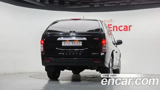 KG_Mobility_Ssangyong KORANDO 2016 thumb 4