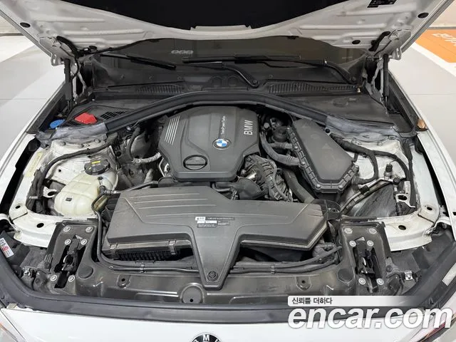 BMW 1-Series 2018 thumb 6