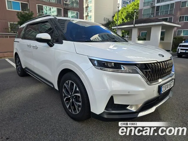 Kia Carnival 2020 thumb 3