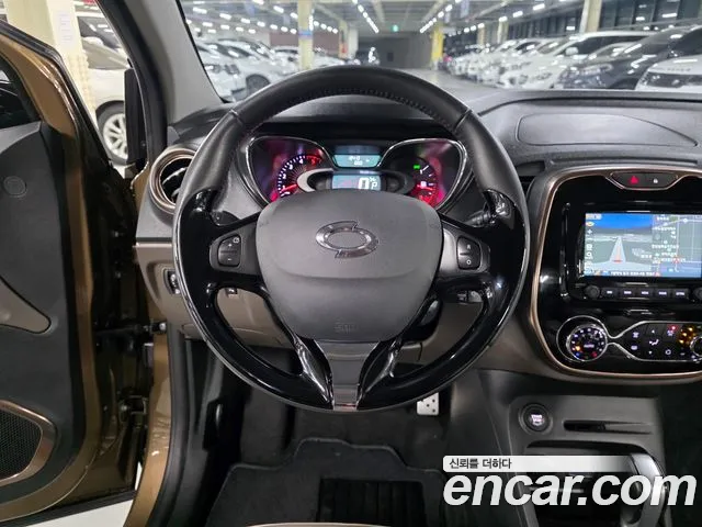 Renault-KoreaSamsung Captur 2016 thumb 8
