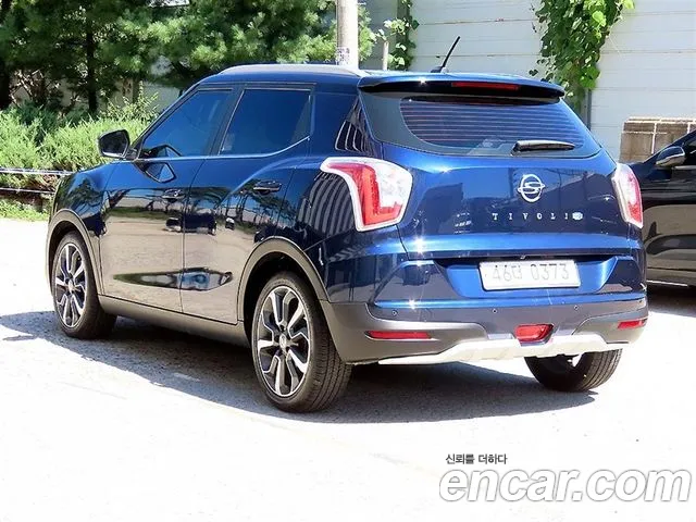 KG_Mobility_Ssangyong TIBOLI 2015 thumb 3