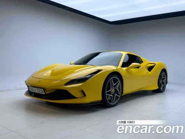 Ferrari F8 2021 thumb 2