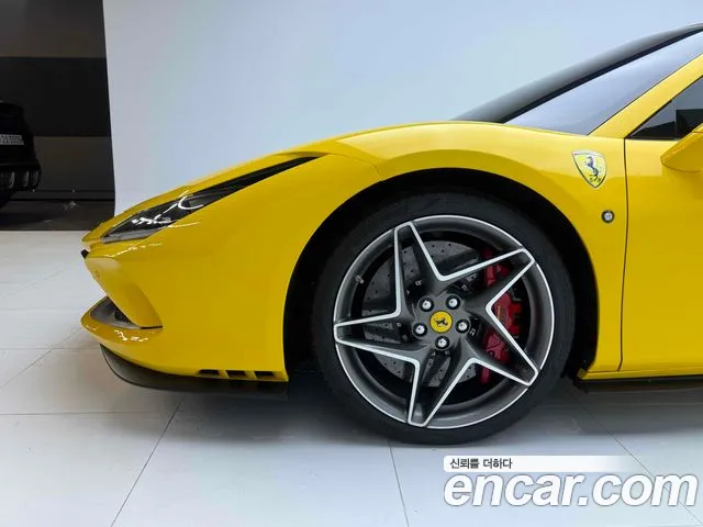 Ferrari F8 2021 thumb 4