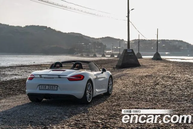 Porsche Boxster 2015 thumb 2