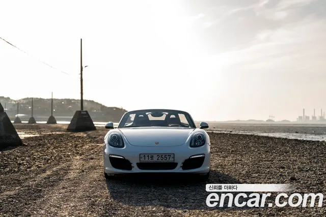 Porsche Boxster 2015 thumb 3
