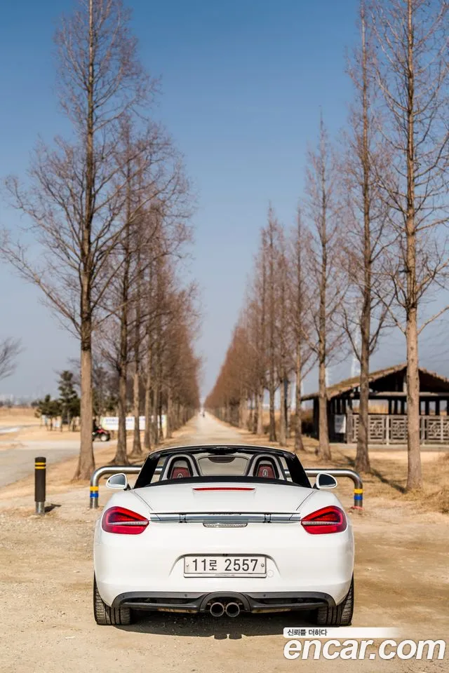 Porsche Boxster 2015 thumb 4