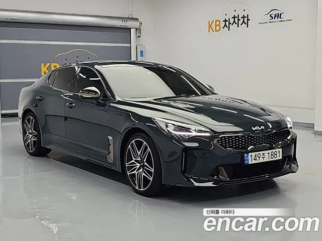 Kia Stinger 2022 thumb 4