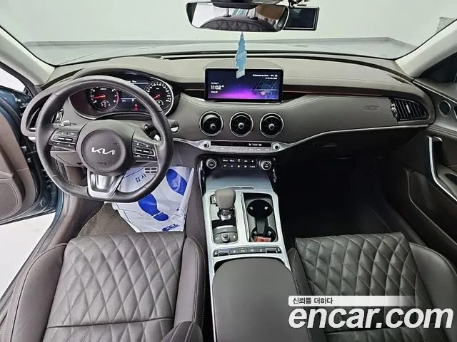 Kia Stinger 2022 thumb 7