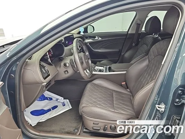 Kia Stinger 2022 thumb 10