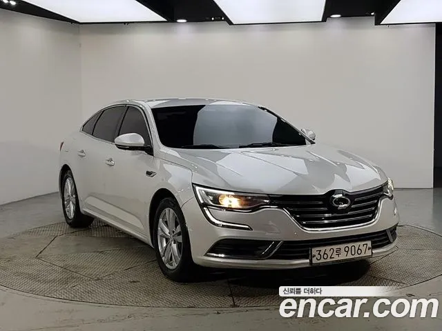 Renault-KoreaSamsung Megane 2016 thumb 2