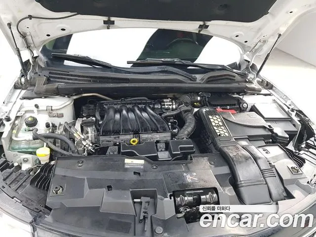 Renault-KoreaSamsung Megane 2016 thumb 6