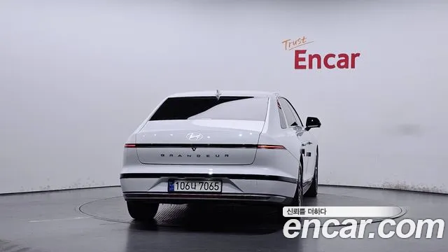 Hyundai Grandeur 2023 thumb 4