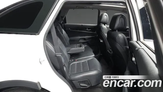 Kia Sorento 2015 thumb 12