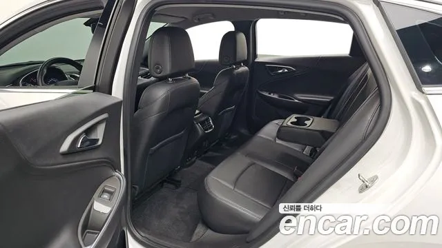 ChevroletGMDaewoo Malibu 2018 thumb 12