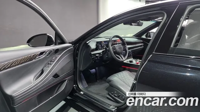 Genesis G80 2025 thumb 10